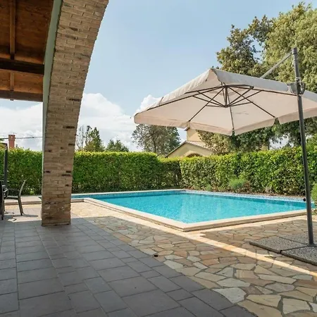 Olivelli 2 Изола Альбарелла