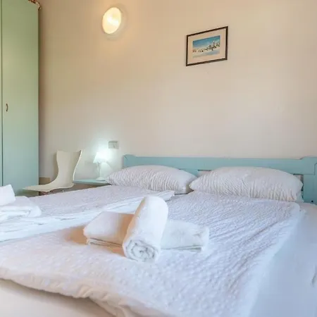 Вилла Olivelli 2 *