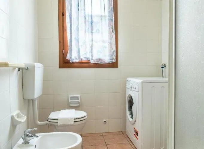 Olivelli 2 이솔라 알바렐라